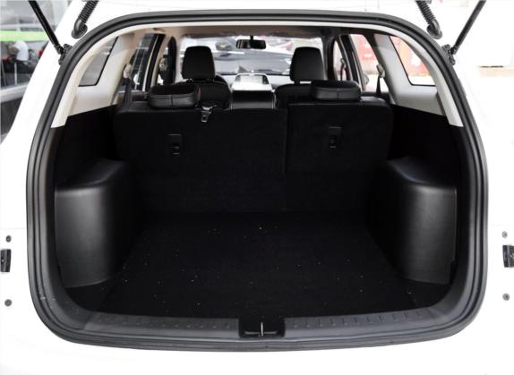 宝骏310W 2018款 1.5L 自动时尚型 国V 车厢座椅   后备厢