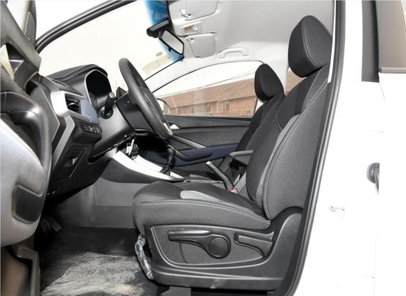 宝骏530 2018款 1.5T 手动舒适型 国V 车厢座椅   前排空间