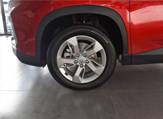 宝骏530 2019款 1.5T CVT豪华型 国V 其他细节类   前轮