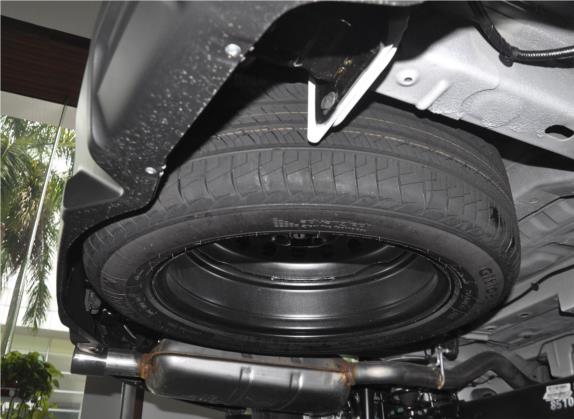 宝骏530 2019款 1.5T 手动豪华型 7座 国VI 其他细节类   备胎