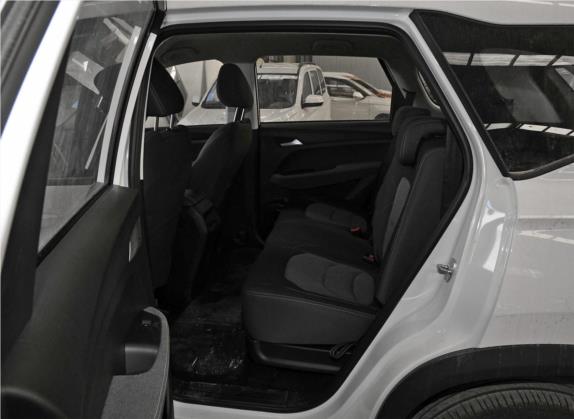 宝骏530 2020款 1.5T 手动舒适型 7座 车厢座椅   后排空间