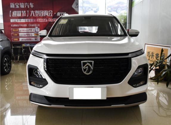 宝骏530 2021款 全球车周年纪念版 1.5T 手动豪华型 5座 外观   正前