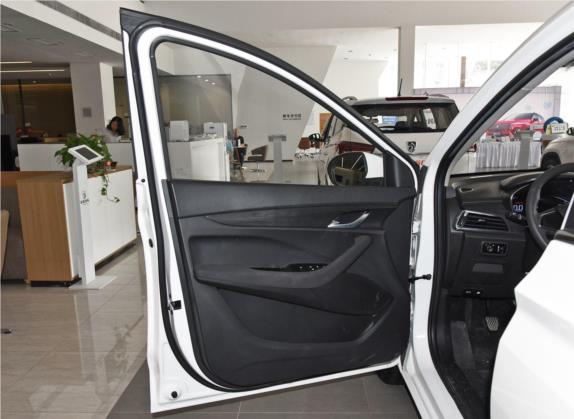 宝骏360 2019款 1.5L 手动精英型 国VI 车厢座椅   前门板