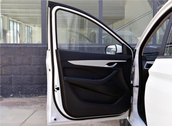 宝骏360 2019款 1.5L CVT豪华型 国VI 车厢座椅   前门板