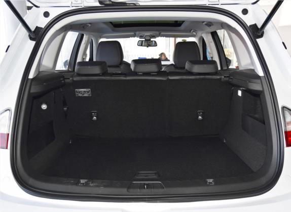 宝骏RS-5 2019款 1.5T CVT智能驾控豪华版 国V 车厢座椅   后备厢