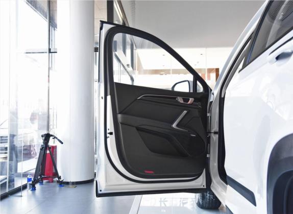 宝骏RS-5 2019款 1.5T CVT智能驾控豪华版 国V 车厢座椅   前门板