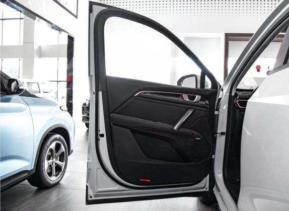 宝骏RS-5 2020款 1.5T 手动24小时在线豪华版 车厢座椅   前门板