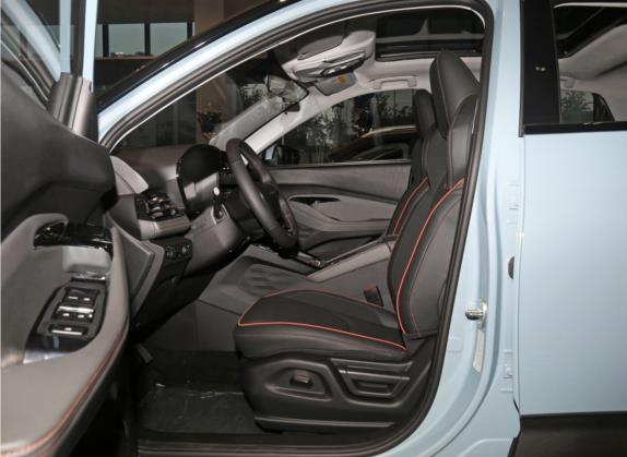 宝骏RS-3 2020款 1.5L CVT智能豪华型 车厢座椅   前排空间