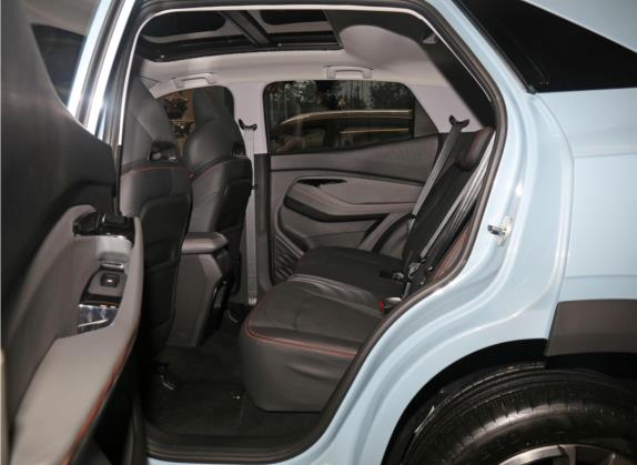宝骏RS-3 2020款 1.5L CVT智能豪华型 车厢座椅   后排空间