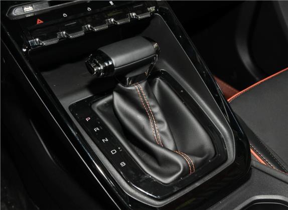 宝骏RS-3 2020款 1.5T CVT智能豪华型 中控类   挡把