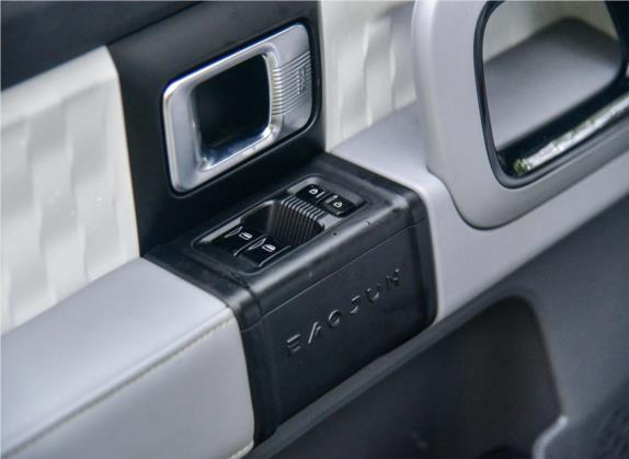 宝骏KiWi EV 2021款 艺术家 磷酸铁锂 车厢座椅   门窗控制