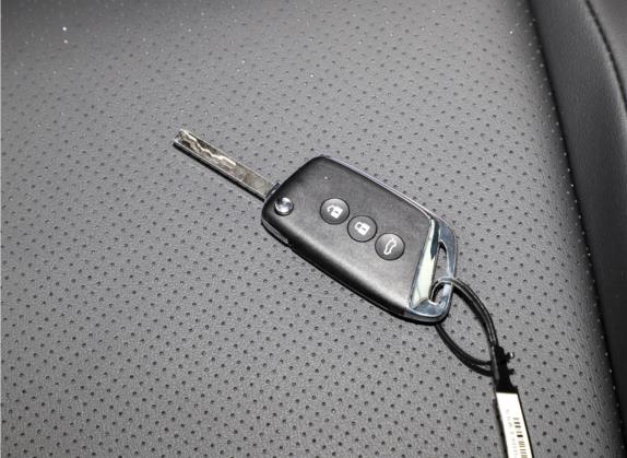 宝骏KiWi EV 2022款 设计师轻享版 磷酸铁锂 其他细节类   钥匙