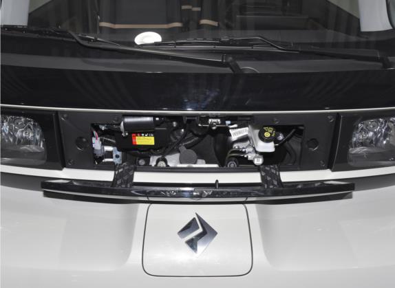 宝骏KiWi EV 2022款 设计师轻享版 三元锂 其他细节类   发动机舱
