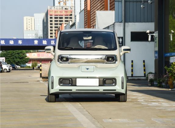 宝骏KiWi EV 2023款 智奢版 三元锂 外观   正前