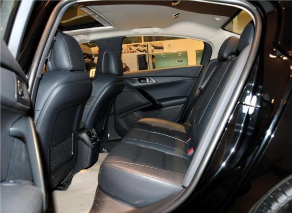 标致508 2012款 2.0L 自动智享版 车厢座椅   后排空间
