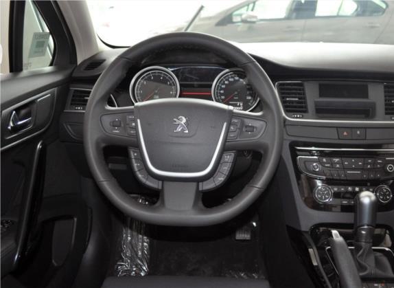 标致508 2013款 2.0L 两周年纪念 自动天窗经典版 中控类   驾驶位