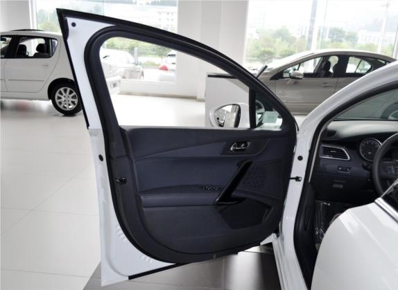 标致508 2013款 2.0L 两周年纪念 自动天窗经典版 车厢座椅   前门板