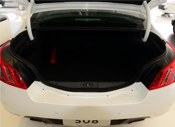 标致508 2014款 2.3L 罗兰·加洛斯版 车厢座椅   后备厢