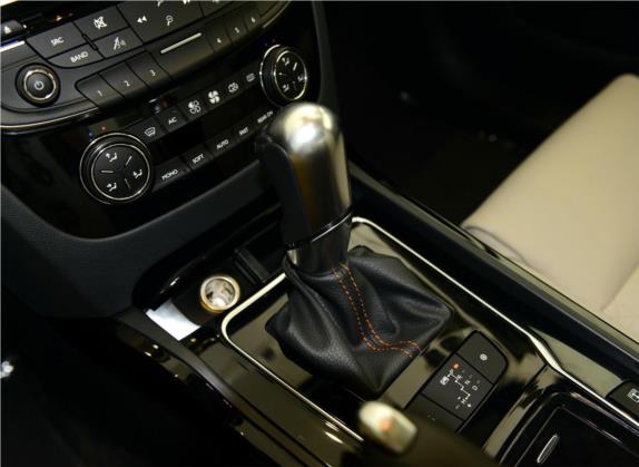 标致508 2014款 2.3L 罗兰·加洛斯版 中控类   挡把