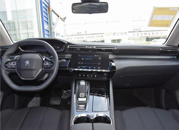 标致508 2019款 508L 350THP PureTech 先锋版 国V 中控类   中控台