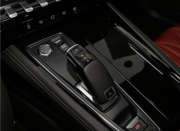 标致508 2022款 508L 400THP PureTech 驭动版 中控类   挡把