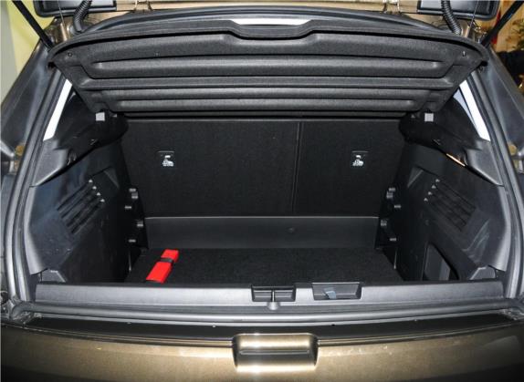标致3008 2013款 1.6THP 自动潮流版 车厢座椅   后备厢
