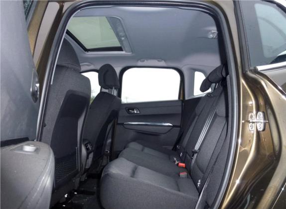 标致3008 2015款 2.0L 自动经典版 车厢座椅   后排空间