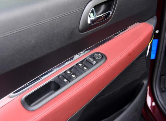 标致3008 2016款 1.6THP 自动至尚版 车厢座椅   门窗控制
