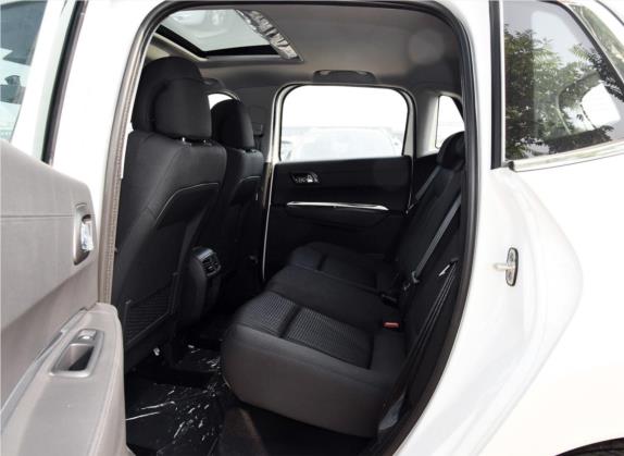 标致3008 2016款 1.6THP 自动经典版 车厢座椅   后排空间