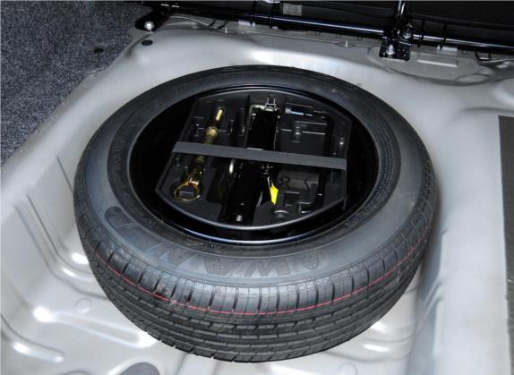 标致301 2014款 1.6L 自动豪华版 其他细节类   备胎