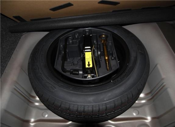 标致301 2016款 1.6L 自动舒适版 其他细节类   备胎