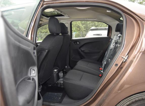 标致301 2016款 1.6L 自动豪华版 车厢座椅   后排空间