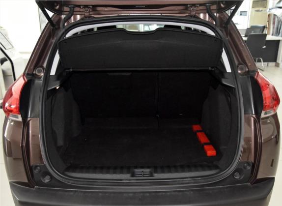 标致2008 2015款 1.6THP 自动时尚版 车厢座椅   后备厢