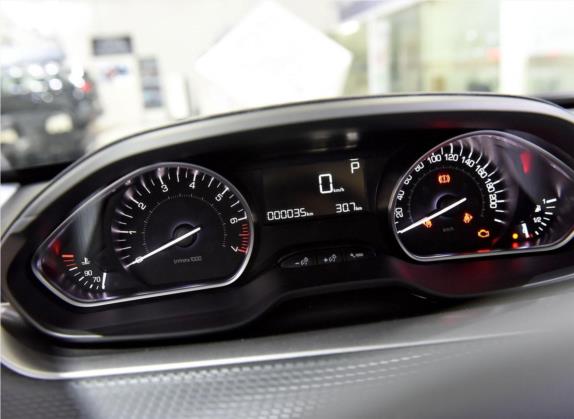 标致2008 2018款 1.6L 自动时尚版 中控类   仪表盘