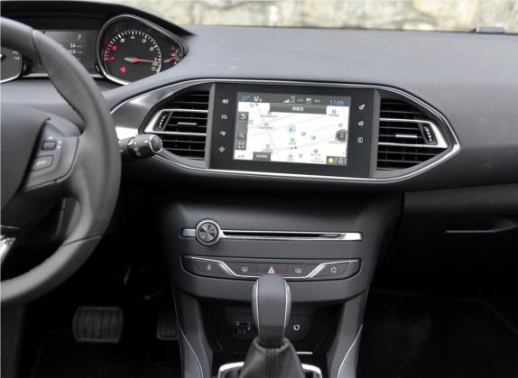 标致308S 2015款 1.6T 自动睿驰版 中控类   中控台