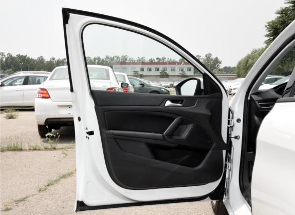 标致308S 2015款 1.2T 自动尚驰版 车厢座椅   前门板