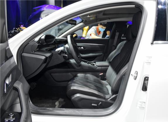 标致508L新能源 2021款 1.6T 插混科技版 车厢座椅   前排空间