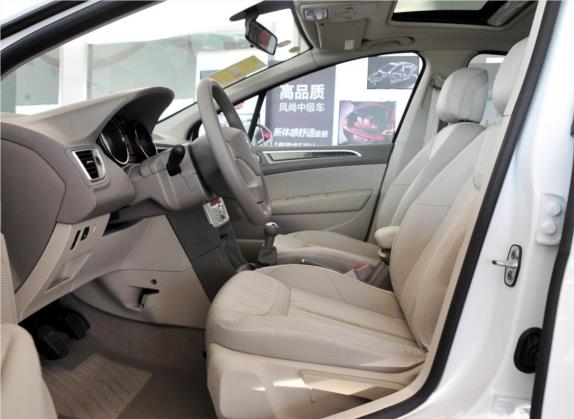 标致308 2012款 1.6L 手动风尚型 车厢座椅   前排空间
