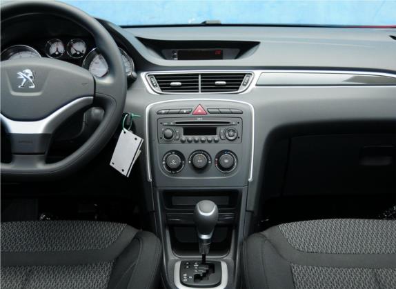 标致308 2013款 1.6L 自动优尚型 中控类   中控台