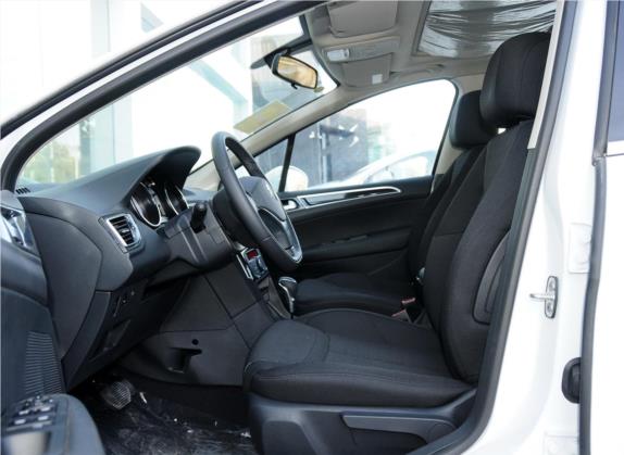 标致308 2013款 2.0L 自动风尚型 车厢座椅   前排空间
