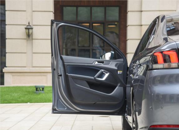 标致308 2016款 350THP 自动尊贵版 车厢座椅   前门板