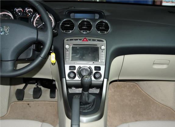 标致408 2011款 1.6L 手动豪华版 中控类   中控台