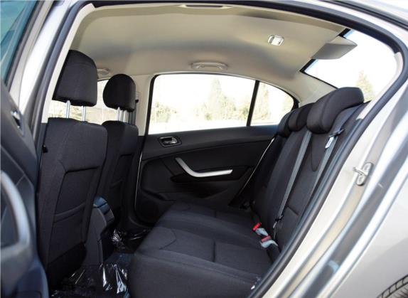 标致408 2013款 2.0L 手动舒适版 车厢座椅   后排空间