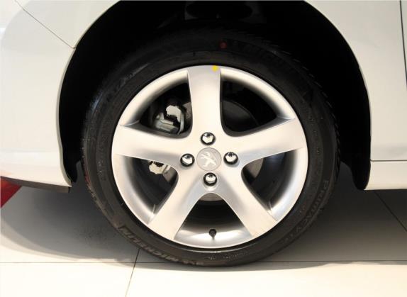 标致408 2013款 2.0L 车载互联豪华版 其他细节类   前轮