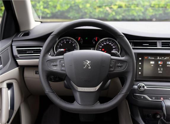 标致408 2014款 1.6T 自动至尊版 中控类   驾驶位