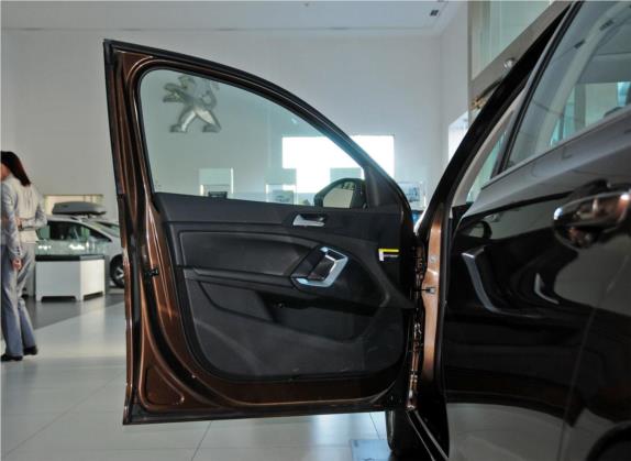 标致408 2014款 1.6T 自动尊贵版 车厢座椅   前门板