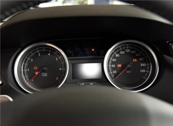 标致408 2015款 1.2T 自动豪华版 中控类   仪表盘