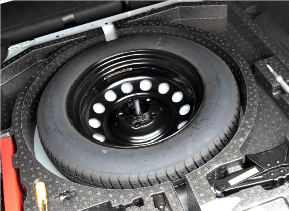 标致408 2018款 改款 1.8L 自动豪华版 其他细节类   备胎