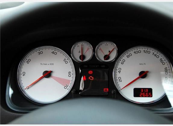 标致307 2008款 两厢 1.6L 手动雅致版 中控类   仪表盘