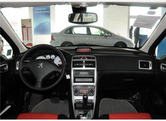 标致307 2010款 两厢 1.6L 自动豪华版 中控类   中控全图